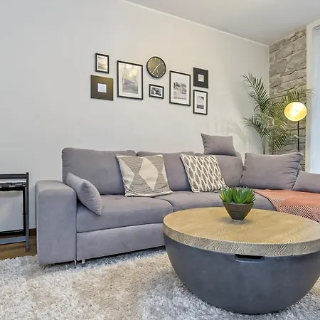 Luxuriously Furnished, Spacious Rotermanni Jewel Appartement Tallinn
